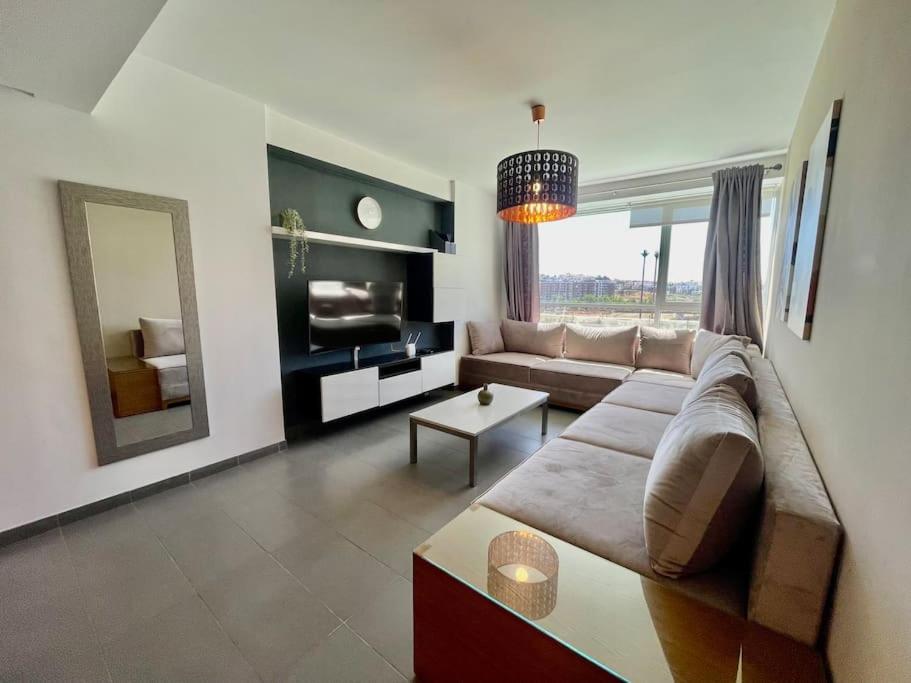 Apartamento Hilton - 2 Bedrooms Downtown